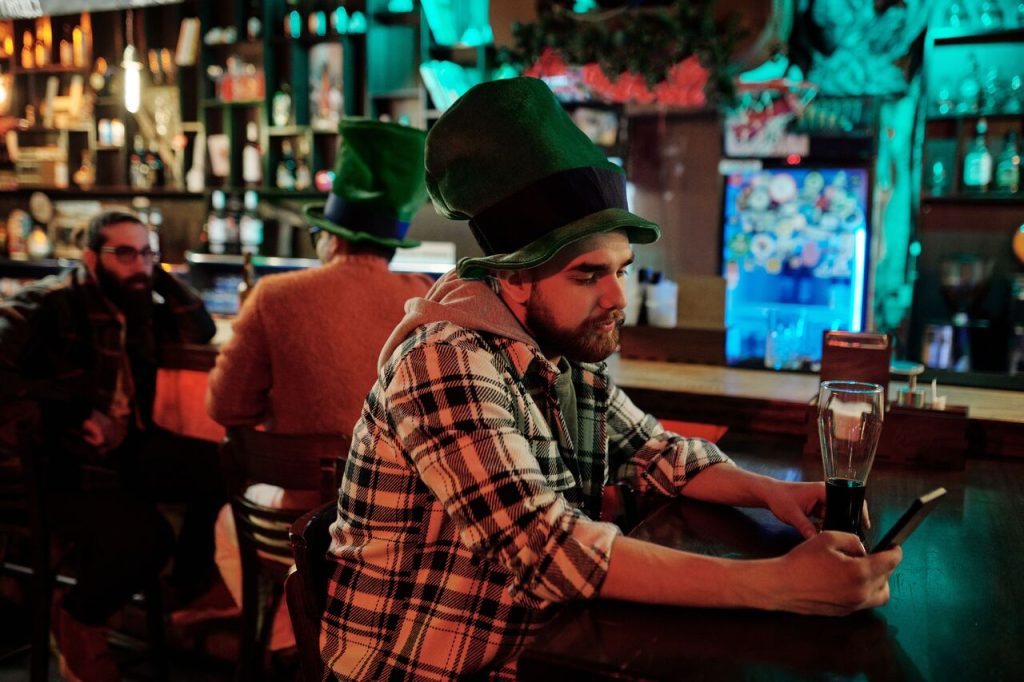 The Zombie Pub Crawl Turns Northeast Minneapolis Into a Halloween Party