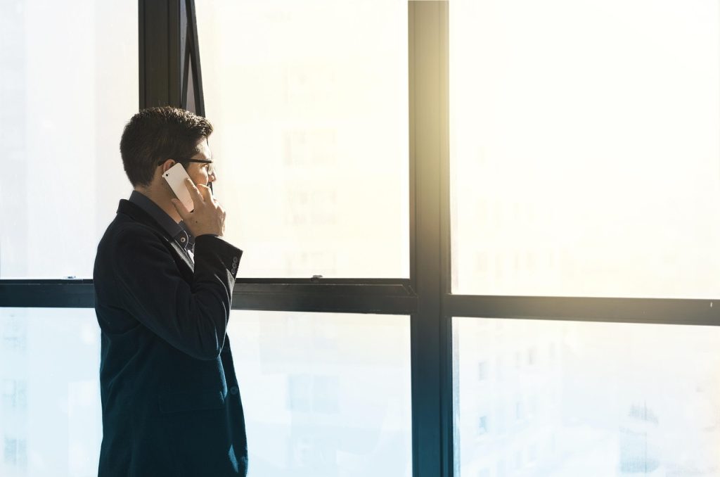The 800 MHz Spectrum Could Improve Coverage Inside Buildings