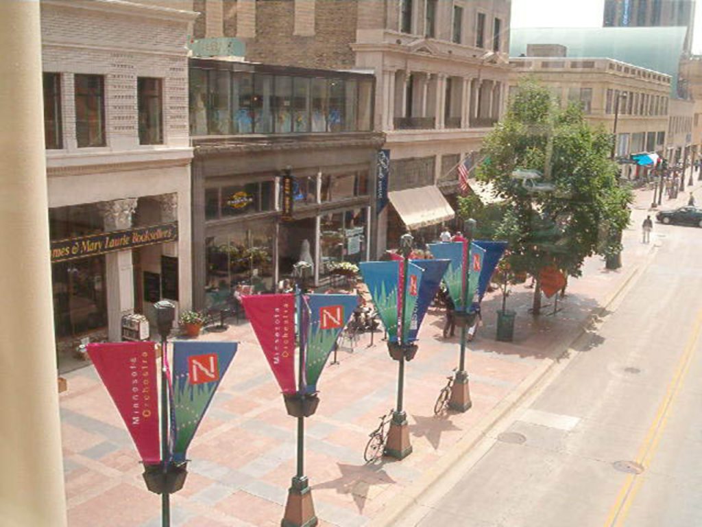 Minneapolis Built Its Skyways to Ease Crowded Streets, Not Just Escape the Cold