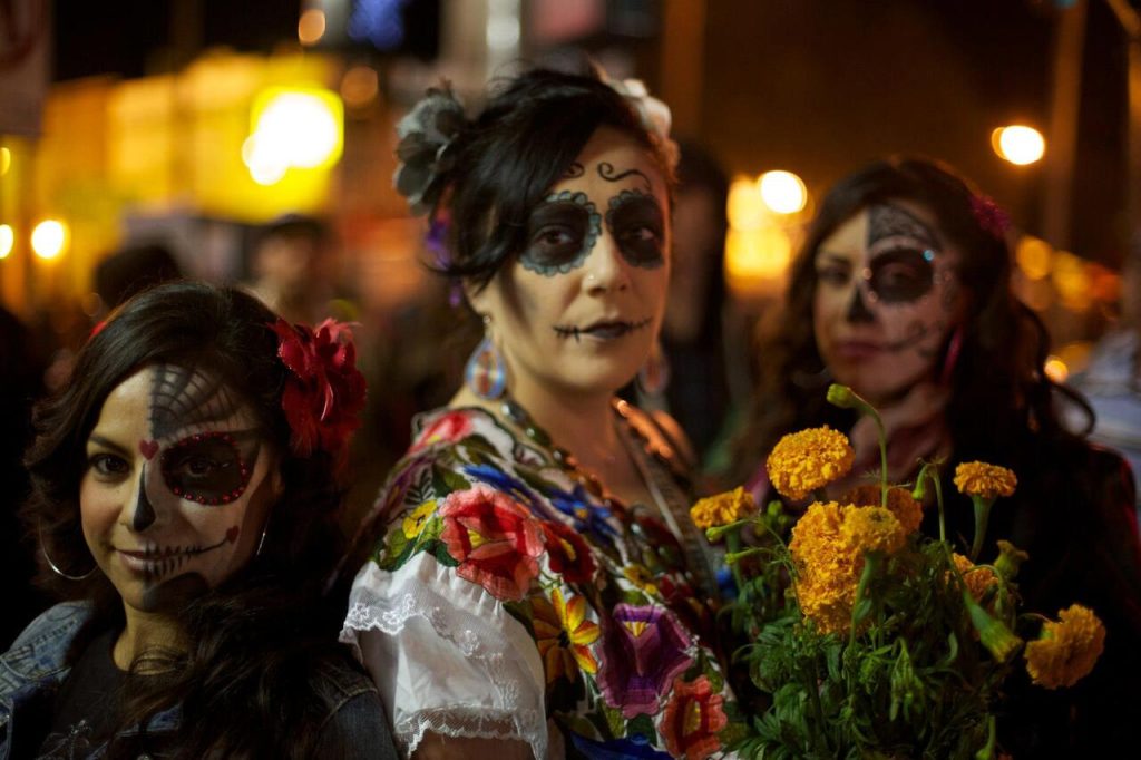 Pan de Muerto Honors the Departed Through Traditional Food