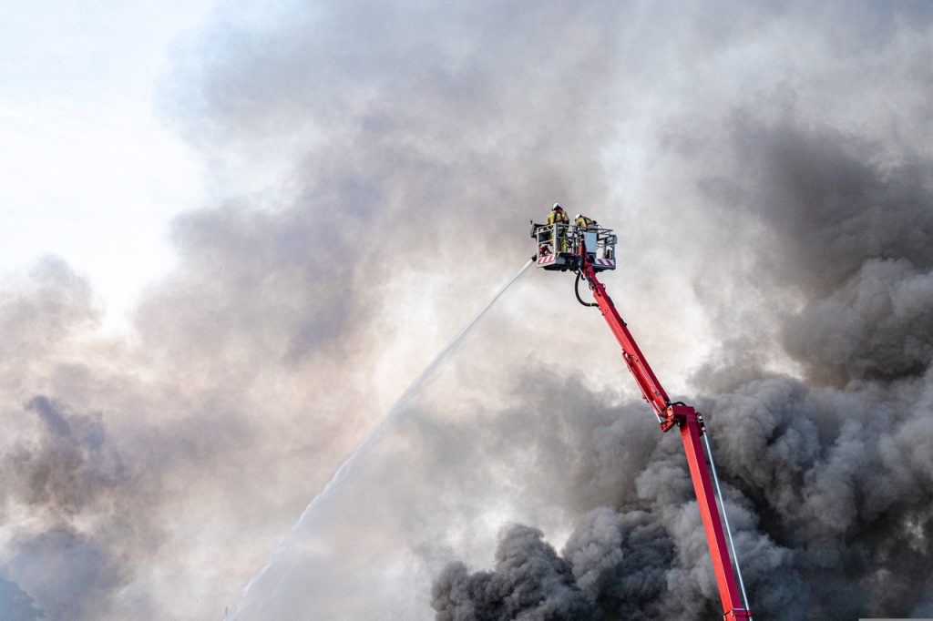 Firefighters Are Using Minimal-Impact Tactics in Wilderness
