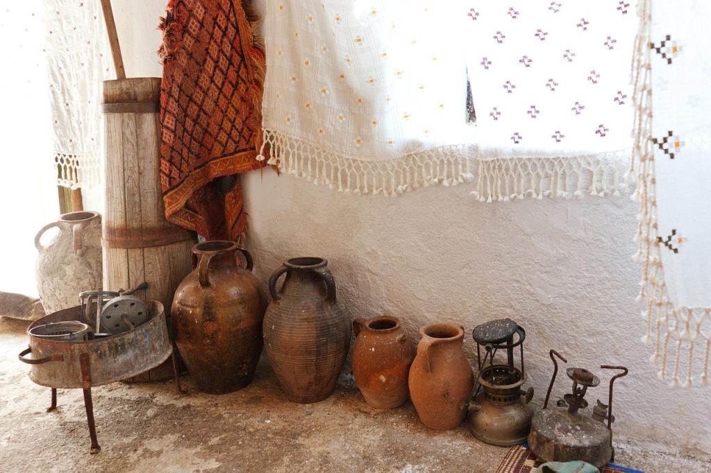 Older Homeland Pottery