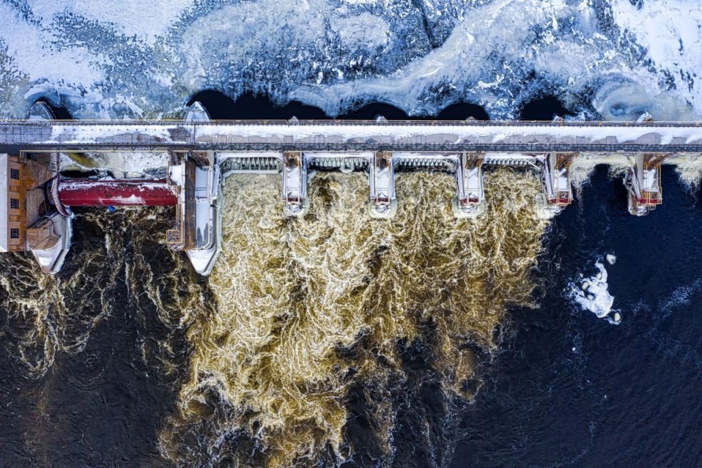 Northeastern Minnesota Connects to the Atlantic Through the Great Lakes