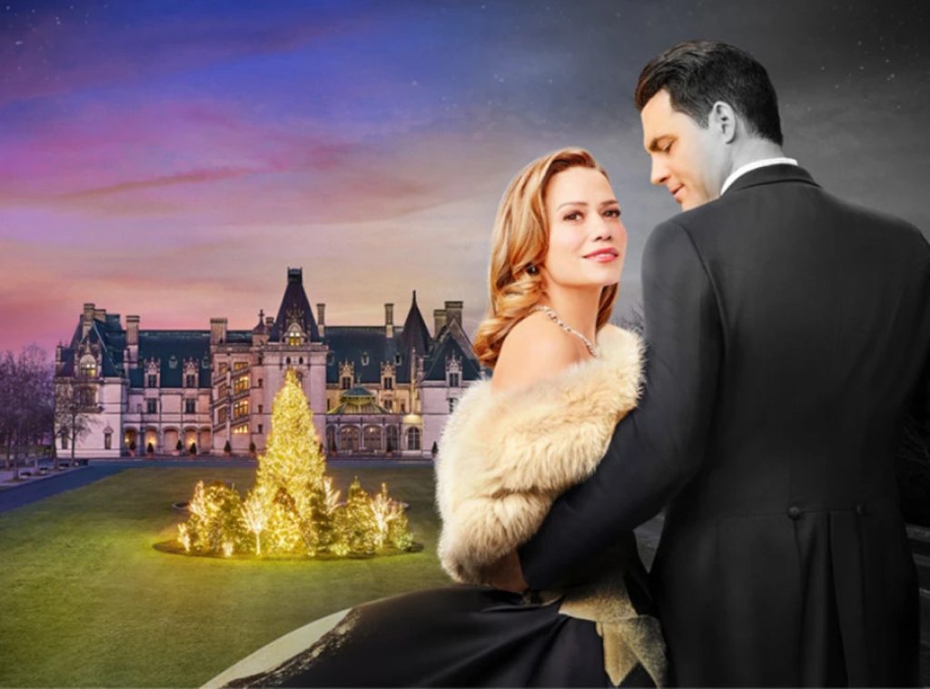 A Grand Biltmore Christmas Brings Back the Beloved Estate
