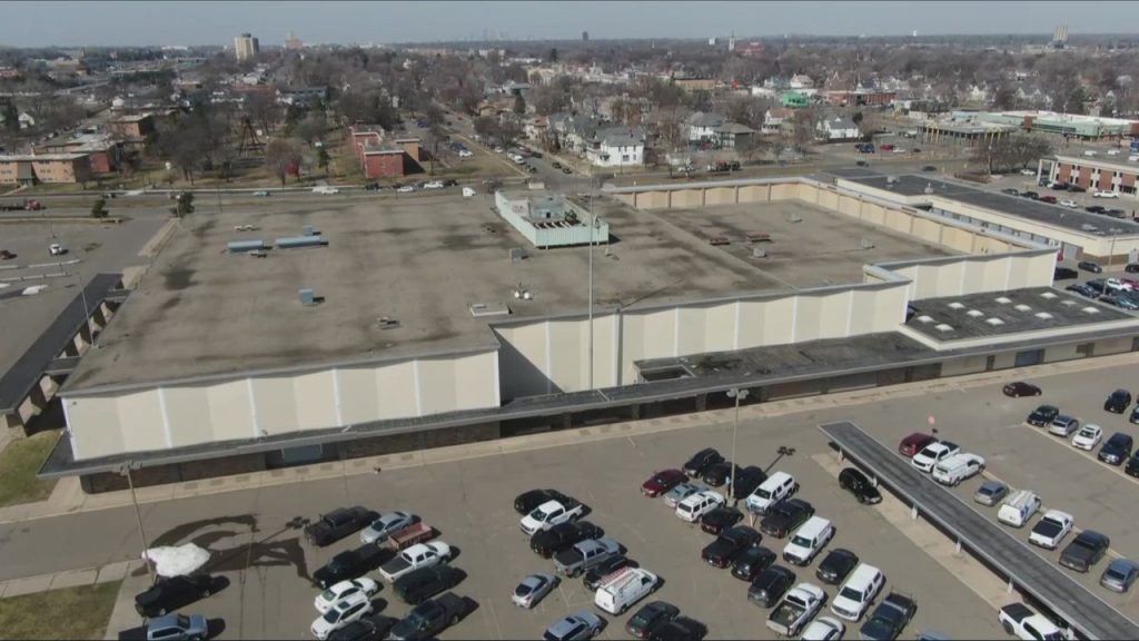 The Proposal Seeks to Break Up the Superblock and Restore the Street Grid