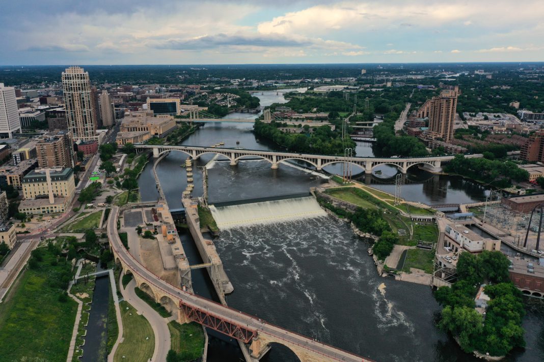 A Waterfall in Downtown Minneapolis Helped Build a Flour Empire. 6 Details Behind St. Anthony Falls St. Anthony Falls