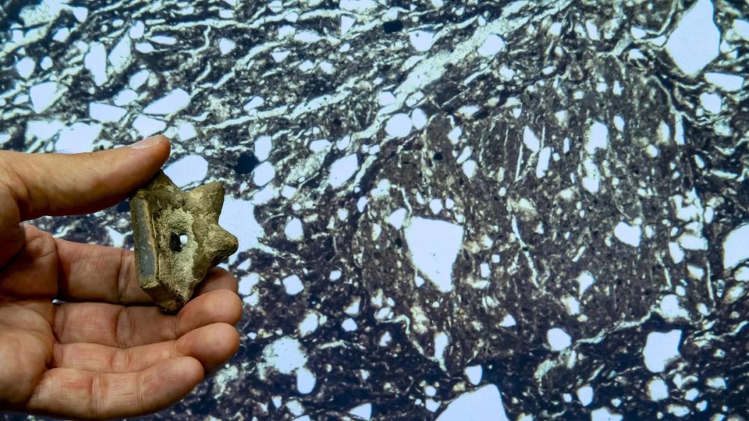 Archaeologists May Have Solved a 100 Year Old Florida Mystery. 7 Clues Explain What They Found 100 Year Old Florida Mystery