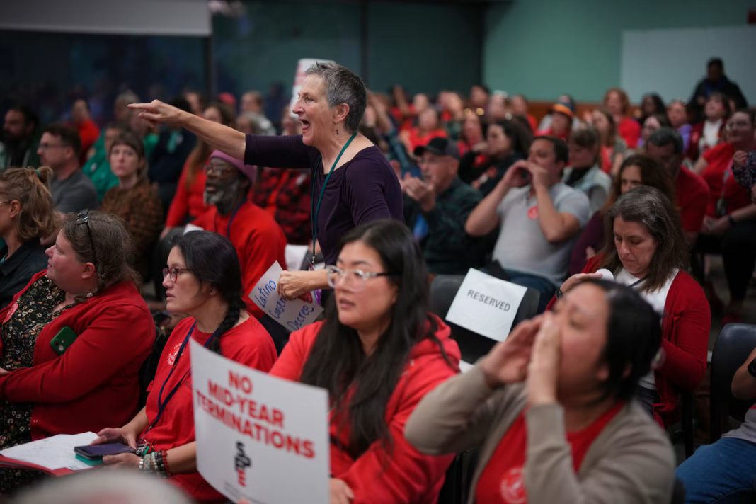 6 Questions Still Hanging Over St. Paul Schools’ Proposed Midyear English Learner Cuts St. Paul Schools' Proposed Midyear English Learner Cuts