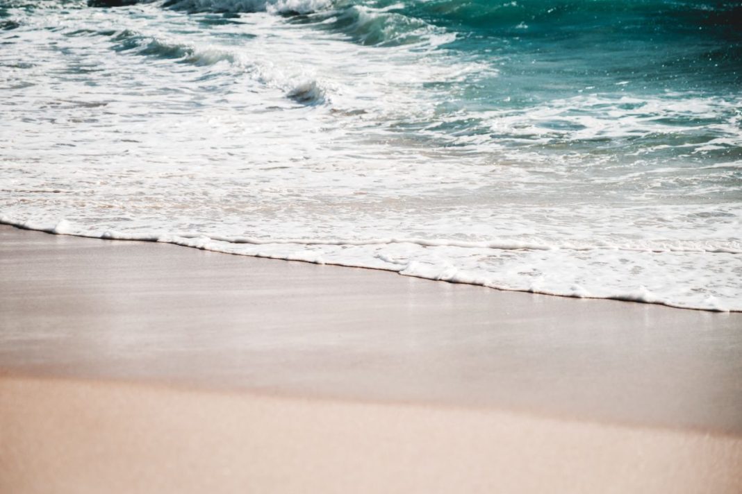 6 U.S. Beaches Where You Can Drive Right Onto the Sand U.S. Beaches Where You Can Drive Right Onto the Sand