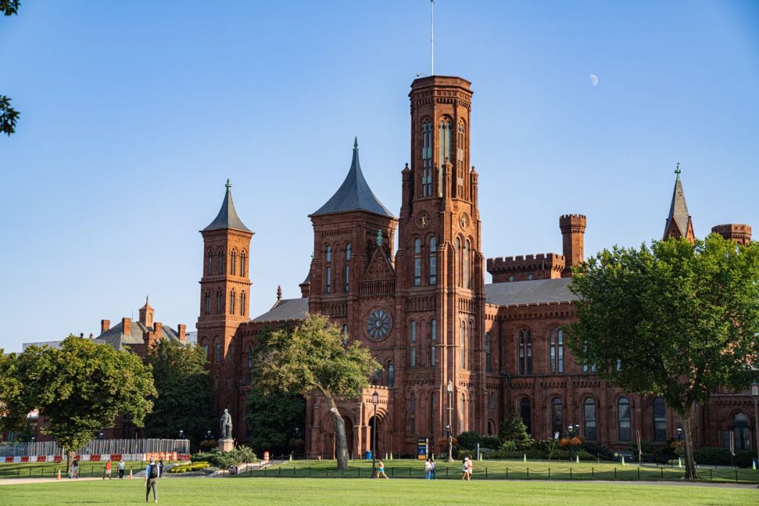 5 Things to Know About the Smithsonian Display That Just Added YouTube Props to Its Collection 5 Things to Know About the Smithsonian Display That Just Added YouTube Props to Its Collection
