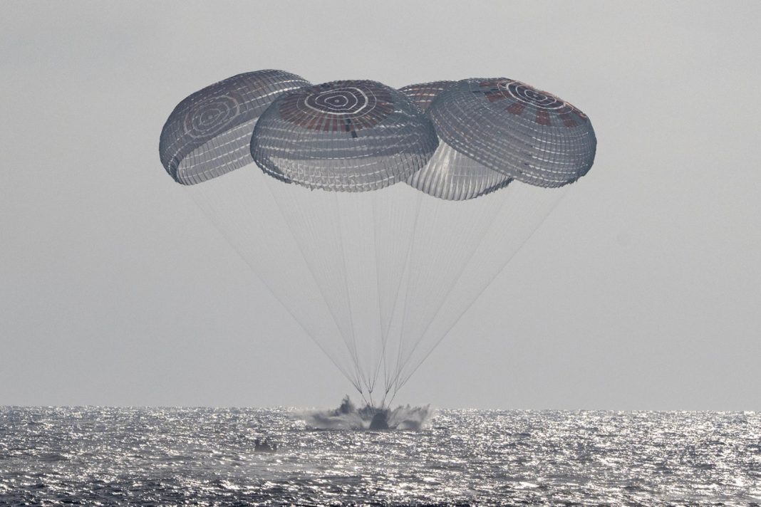4 Astronauts Just Returned From 237 Days in Space. Here Are 6 Highlights From Their Mission 4 Astronauts Just Returned From 237 Days in Space